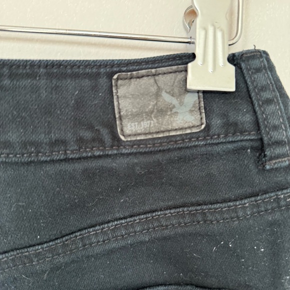 American Eagle Outfitters Black Distressed Jean Shorts size 12 - Picture 6 of 9
